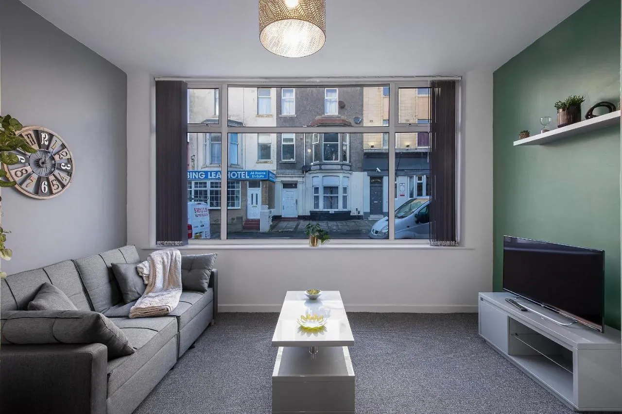 Bank Street Apartment 6 Blackpool